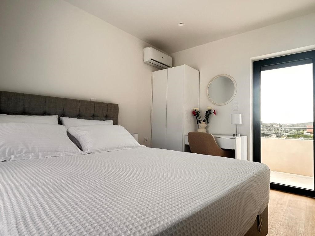 Bedroom 2 entrance, Eutopia Villa