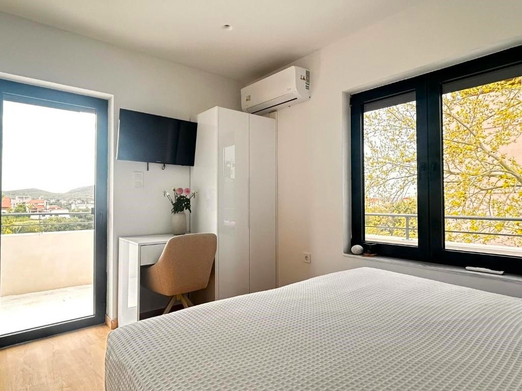 Bedroom 3 entrance, Eutopia Villa